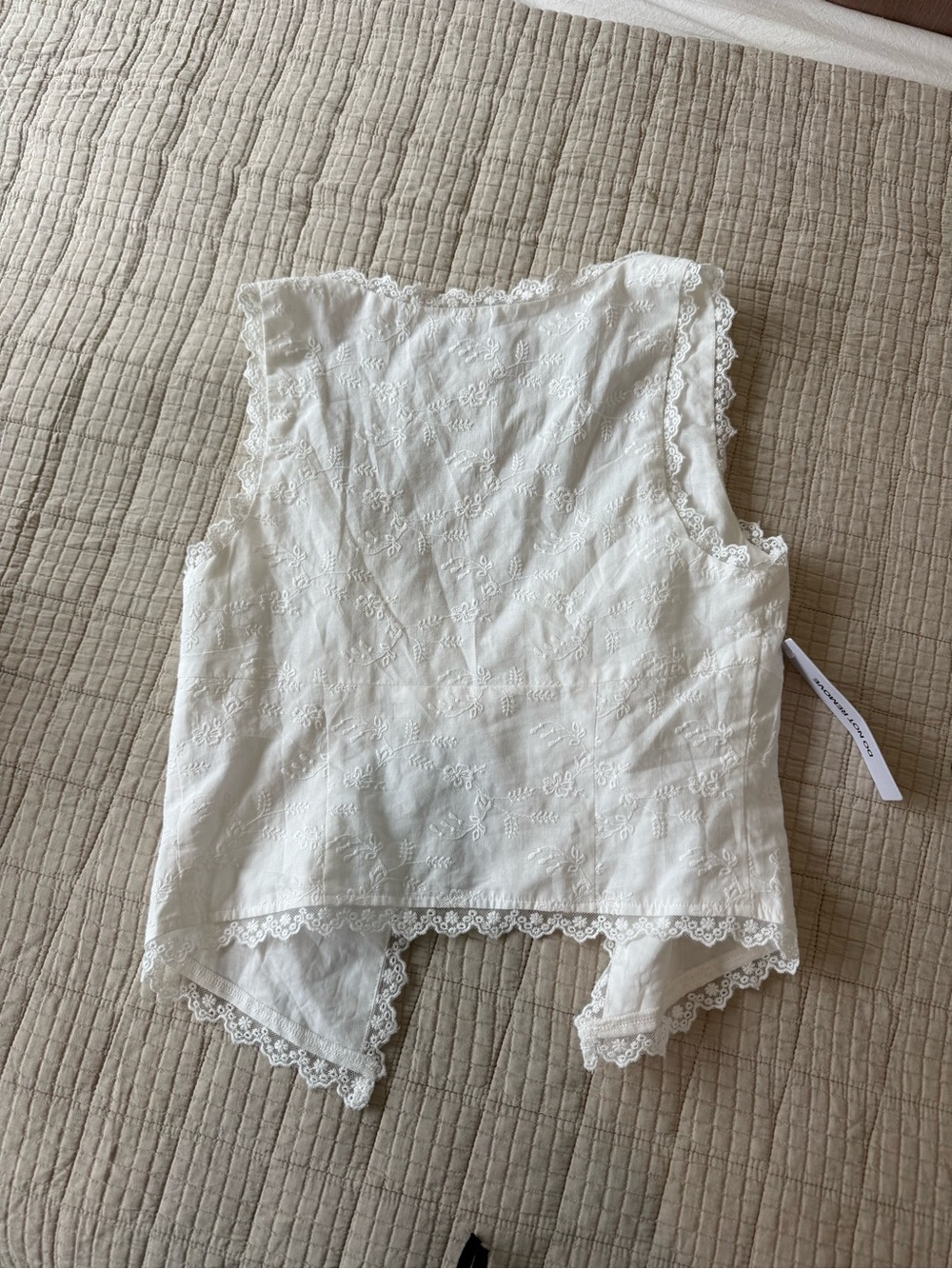 Princess Polly White Lace-Trim Tie-Front Camisole - Picture 3 of 4